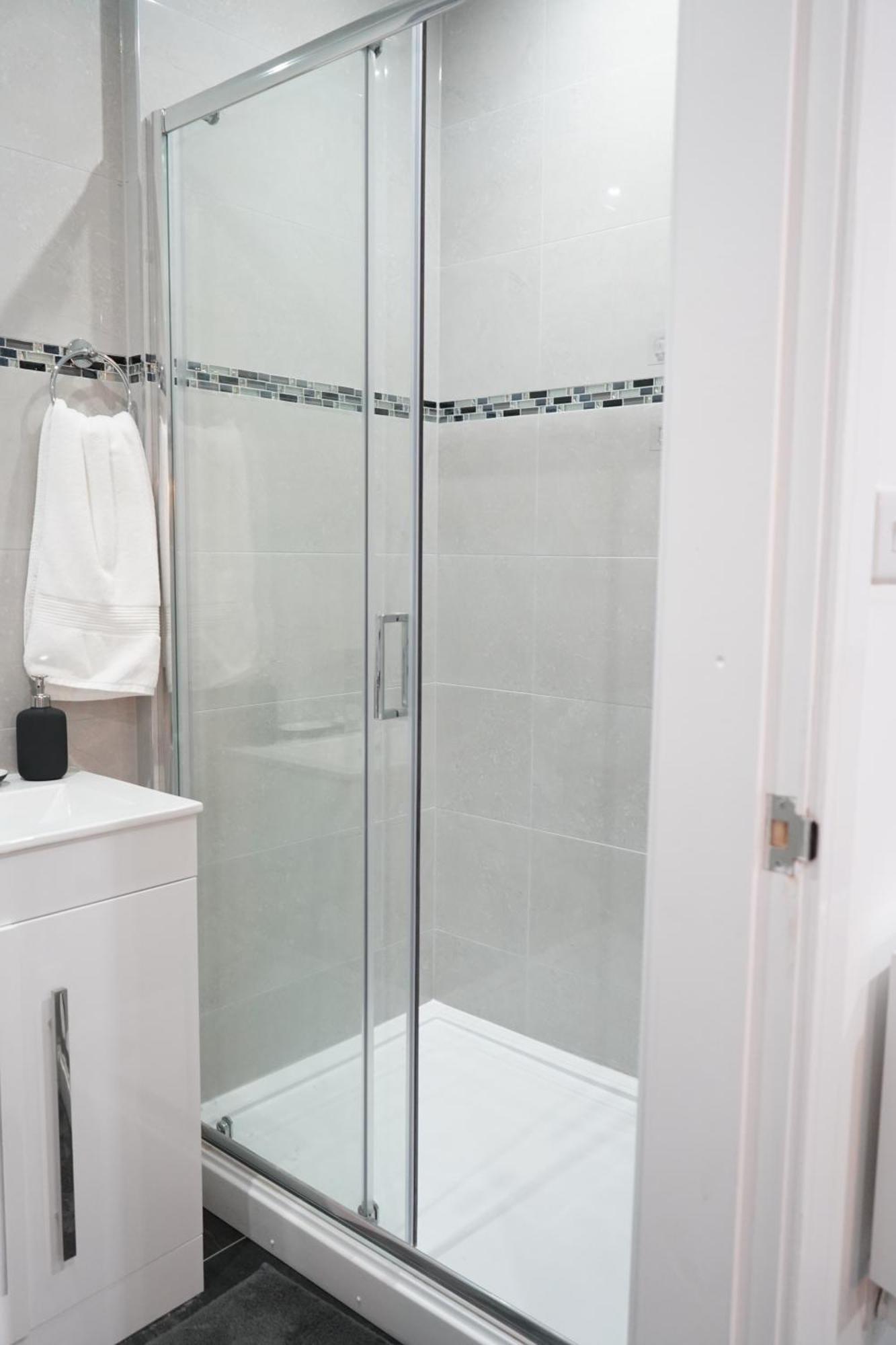 Green Leaf Apartment Birmingham Bagian luar foto